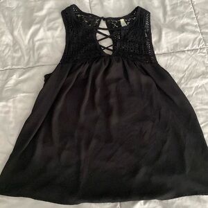Medium black dressy tank top